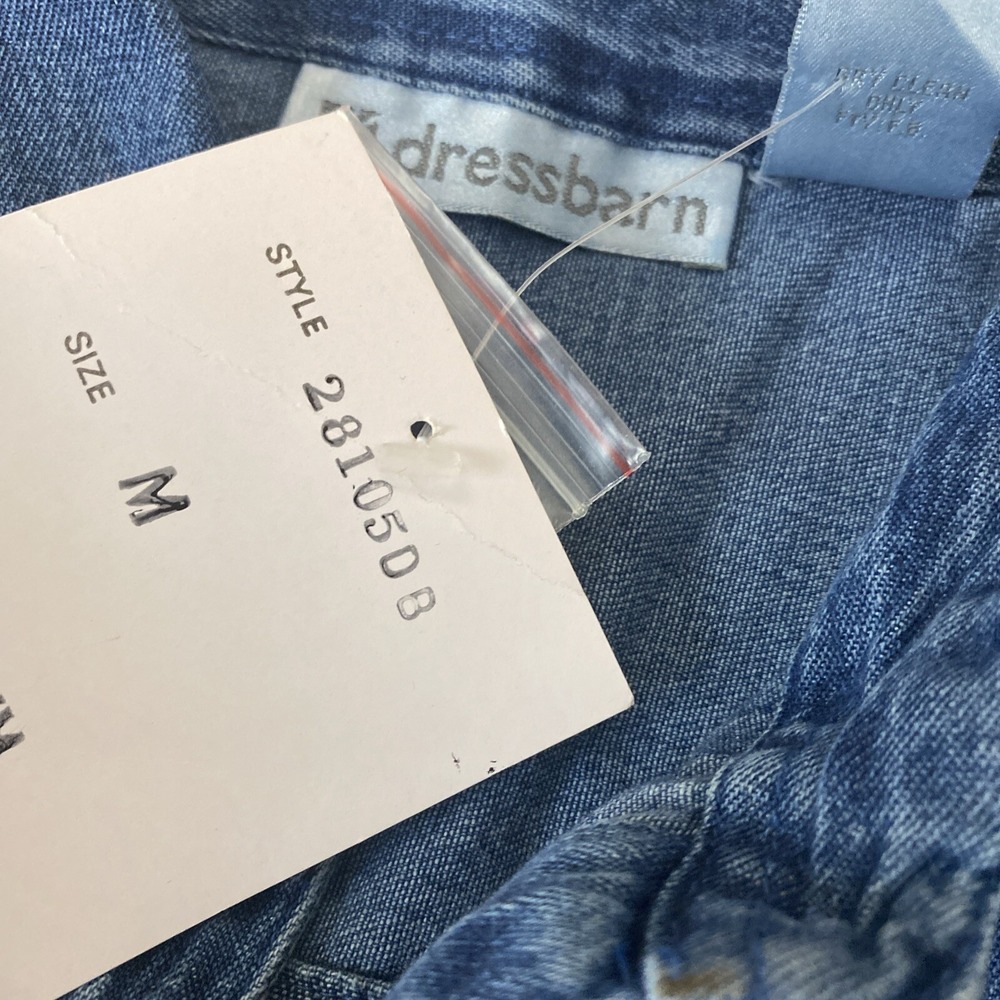 Dressbarn Womens M Christmas Theme Button up Shirt Trim Denim Top NWT! cotton - Picture 10 of 14